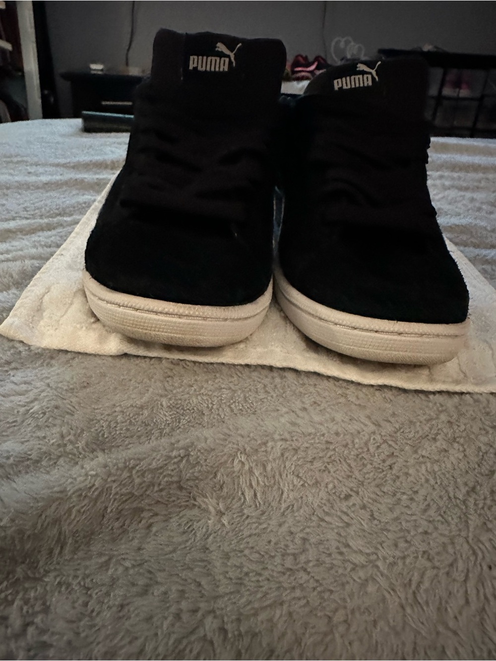 Puma Shoes Men's Size 9 Black White Classic Suede Sneakers - Picture 7 of 10